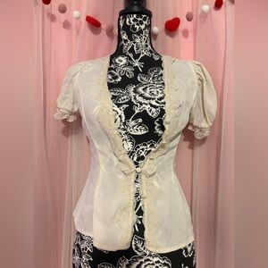 Chic Ivory Lace Trim Blouse